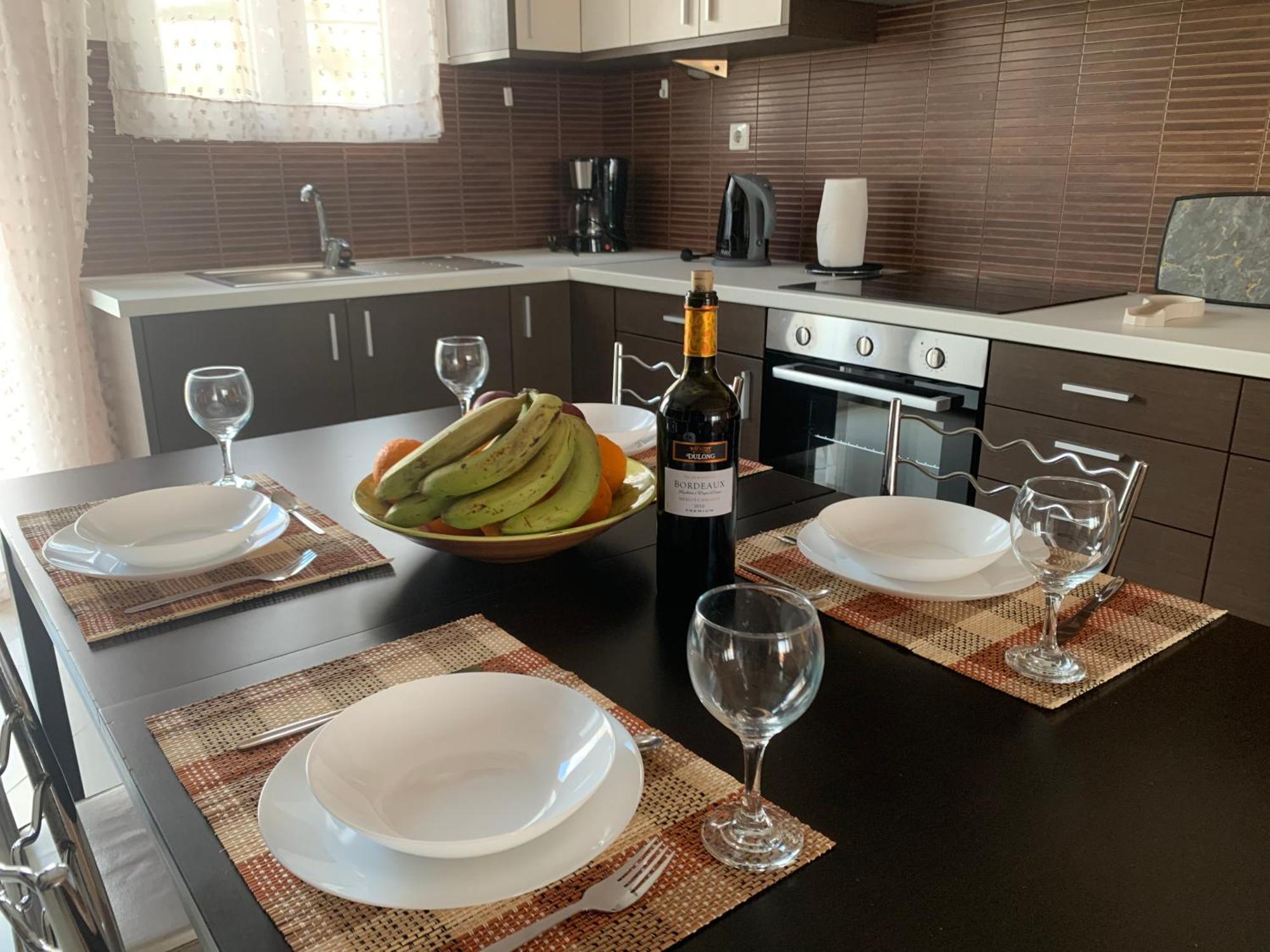 Apartment Areti *